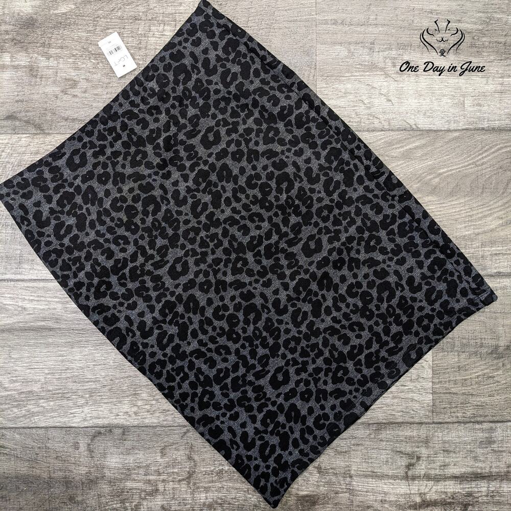 Loft Comfort Waist Leopard Skirt Size M